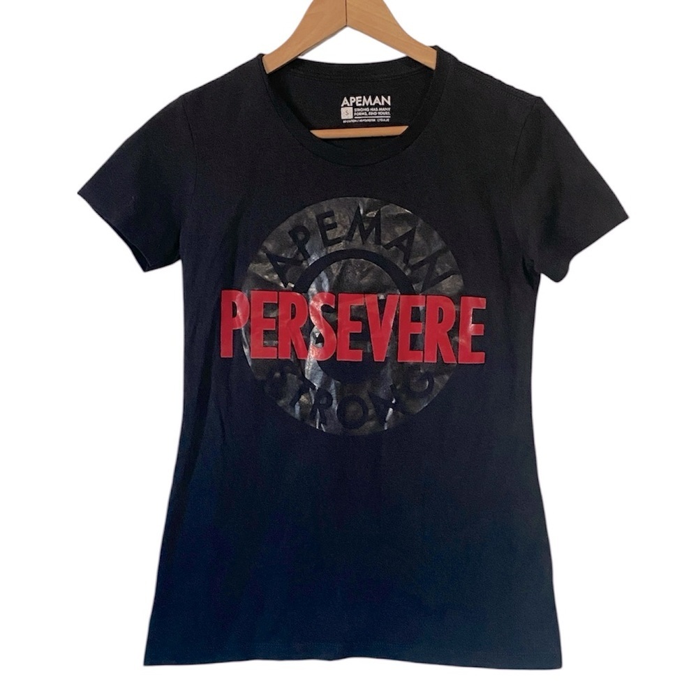 Apeman Black red Persevere graphic casual fitted T-Shirt size Small